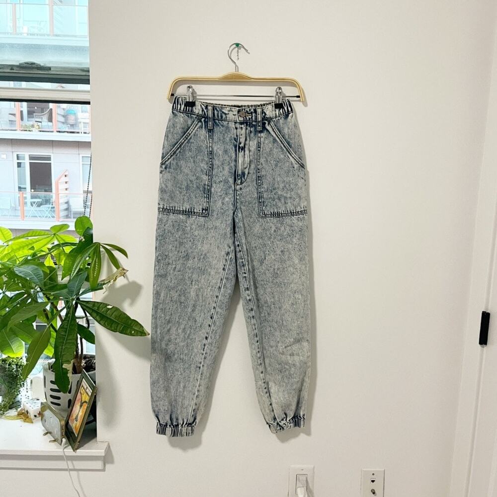 Urban Outfitters BDG Blue Acid Wash Denim Joggers Size Small